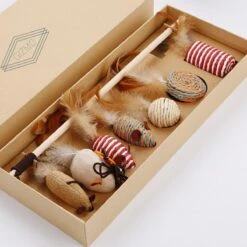 GIZMO Luxe Kattenspeeltjes Set - 7 Speeltjes - Interactieve Kattenhengel, Kattenspeelgoed & Speelmuisjes - Kitten Speeltjes 18 GIZMO Luxe Kattenspeeltjes Set - 7 Speeltjes - Interactieve Kattenhengel, Kattenspeelgoed & Speelmuisjes - Kitten Speeltjes -Huisdierbenodigdheden Serie 1200x1200 435
