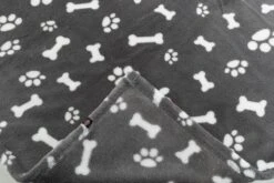 Trixie Hondendeken Kenny 75 X 50 Cm Fleece Grijs 10 Trixie Hondendeken Kenny 75 X 50 Cm Fleece Grijs -Huisdierbenodigdheden Serie 1200x800