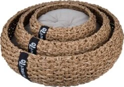 District 70 COCOON - Luxe Hondenmand Van Duurzaam Hoogwaardig Riet Met Zacht Kussen - Maten S/M/L - Large -Huisdierbenodigdheden Serie 1200x842