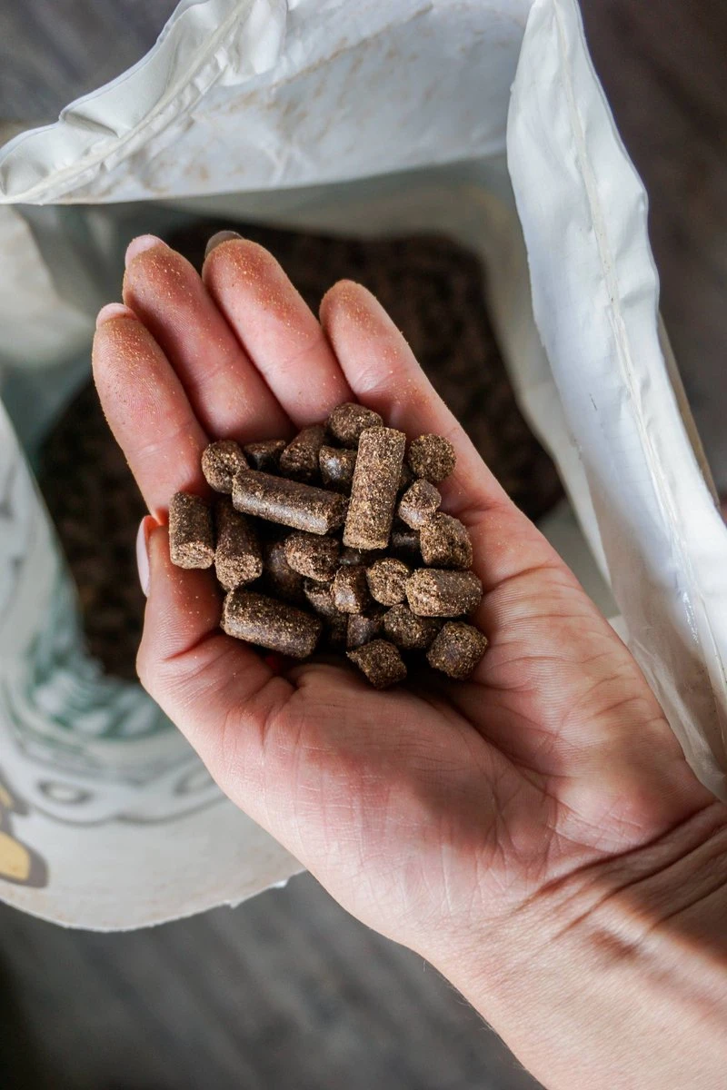 WOOOF Regular 18KG - Geperst Hondenvoer - Geperste Hondenbrokken - Droogvoer - 18KG 2 WOOOF Regular 18KG - Geperst Hondenvoer - Geperste Hondenbrokken - Droogvoer - 18KG - Afbeelding 2